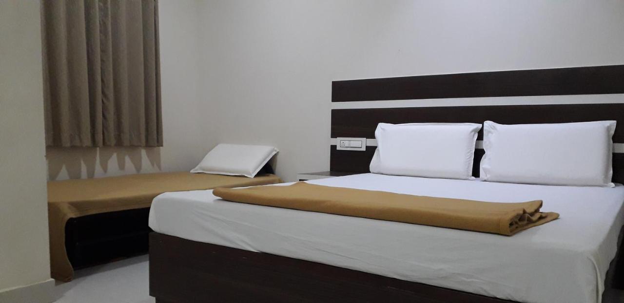 Hotel Mp Residency Kumbakonam Exterior foto